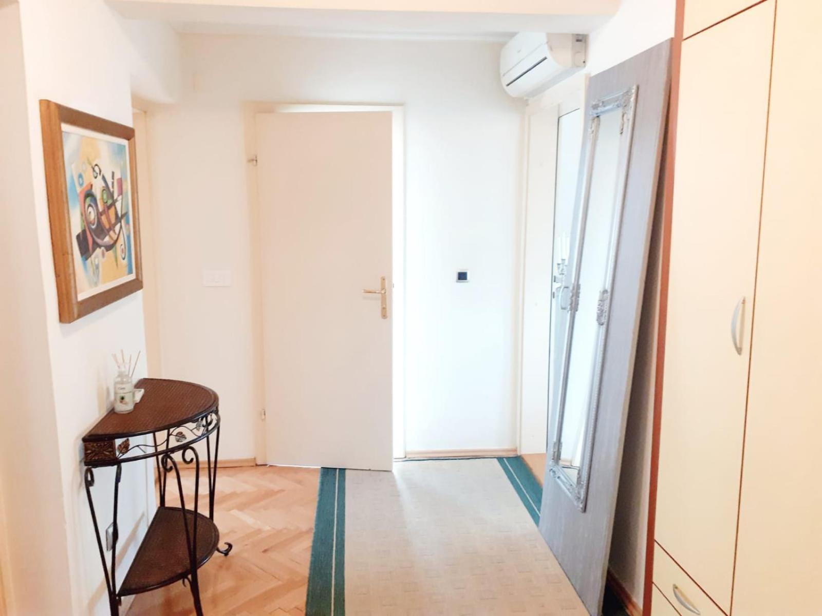 Spacious 80M2 Apartment In The Center Ljubuški Δωμάτιο φωτογραφία